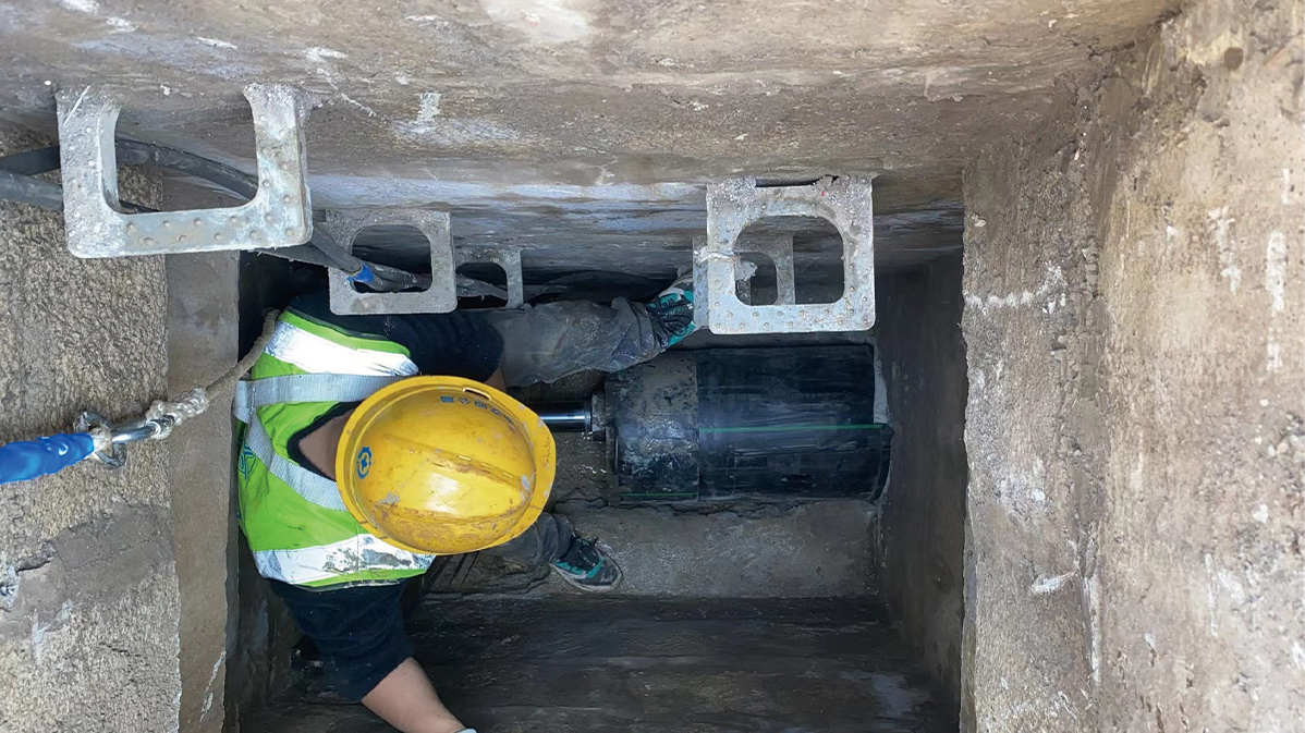 依安HDPE短管内衬法